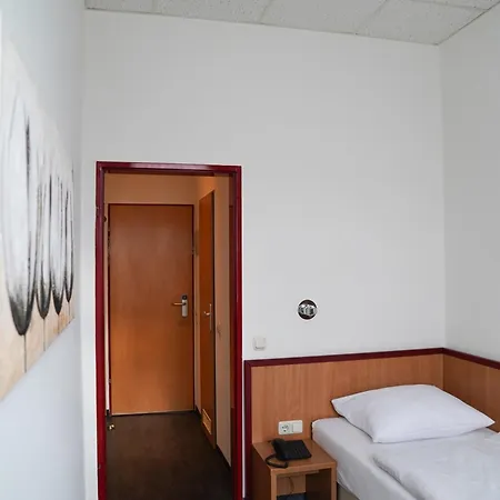 Am Hillegosser Hof * Bielefeld